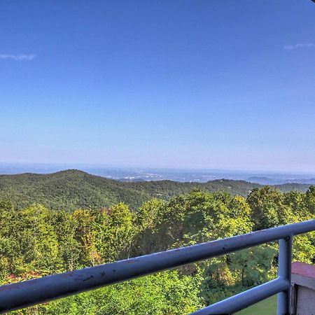 Gatlinburg Mountaintop Condo With Balcony And Views! Exteriör bild